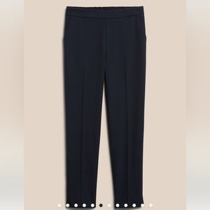 Banana Republic Hayden Pant. Navy. Size 0